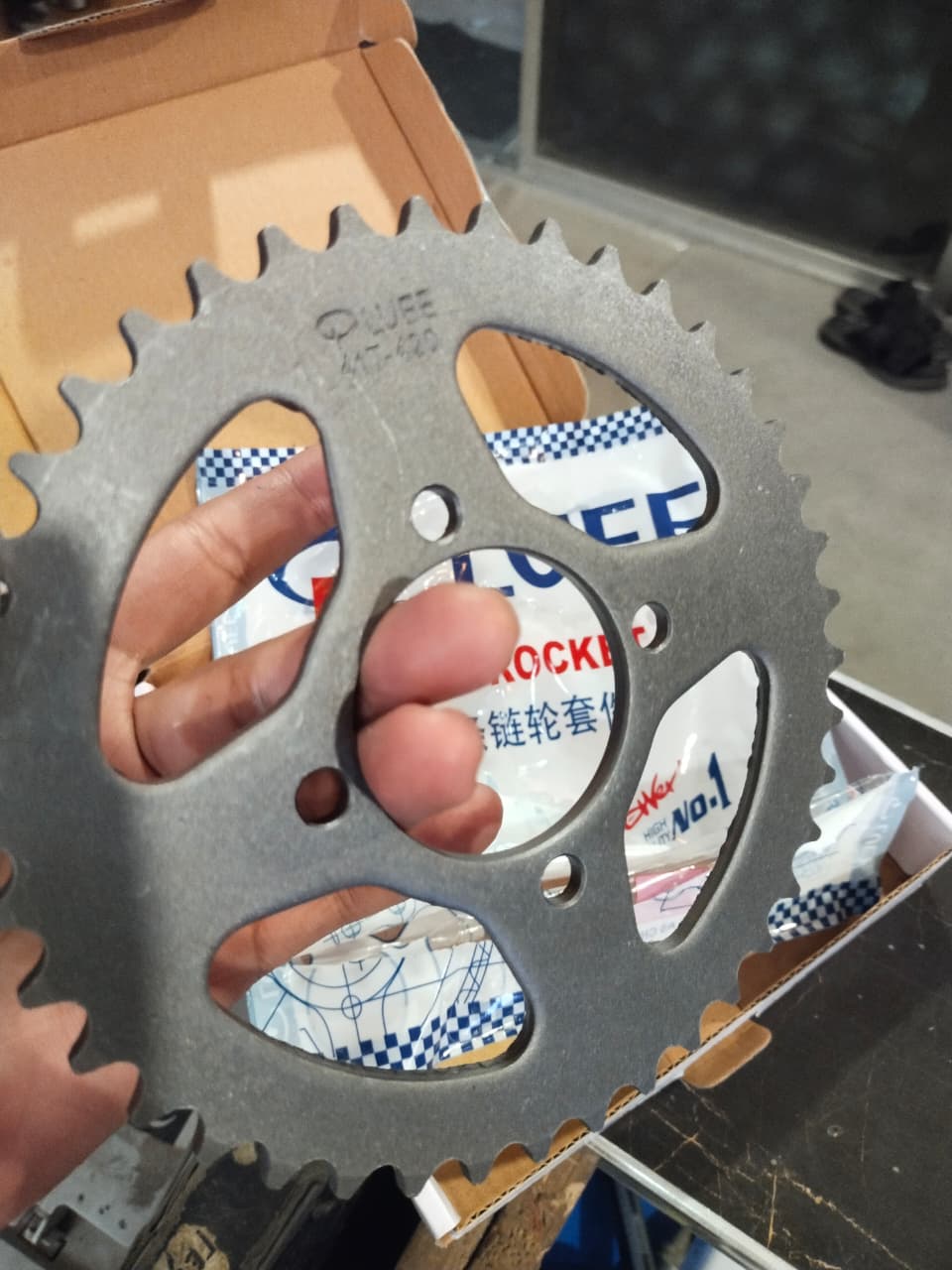 CHAIN & SPROCKETS KIT LVEE CD70